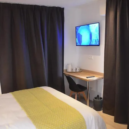 Affittacamere Room In Bb - Auberge Du Forgeron - Millesime *